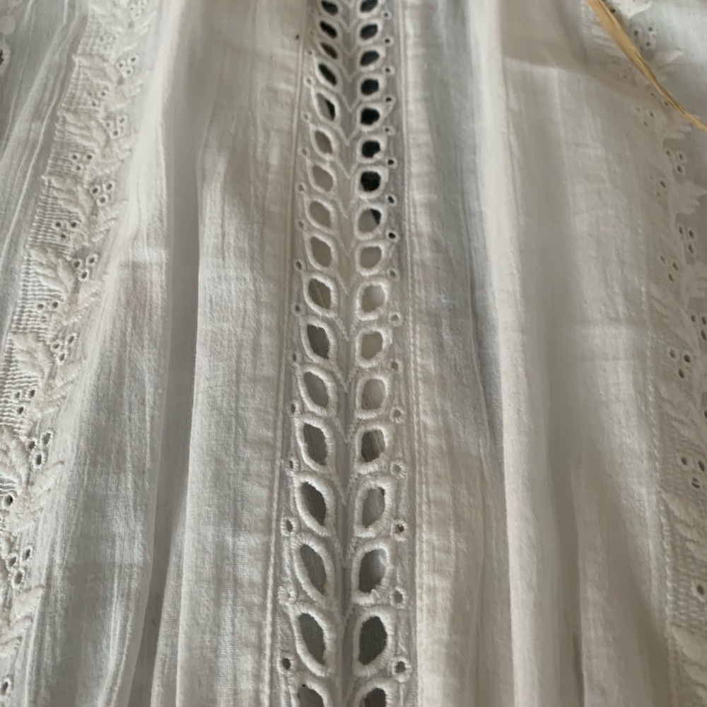Dress - Picture 5 of 8